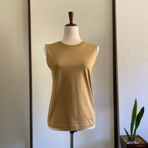 Sleeveless Cotton Shirt